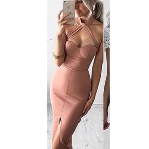 Bodycon Nude Dress with Choker 💖